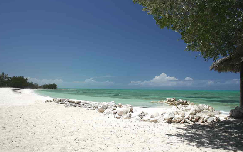 Love Beach | Nassau Boat Trips