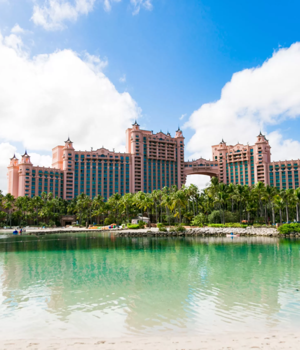 Serene view from yacht charter Bahamas.