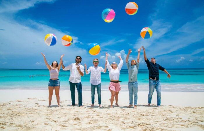 About Us | Boat Charter and Tour Company in Nassau, Bahamas